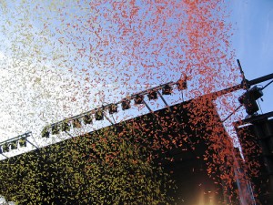 Post-Magazine, Spring-Weekend